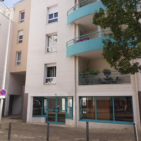 Appartement Le Pompidou T2 pour 2 à 4 pers avec parking privé&balcon Place Ney à Angers Extérieur photo