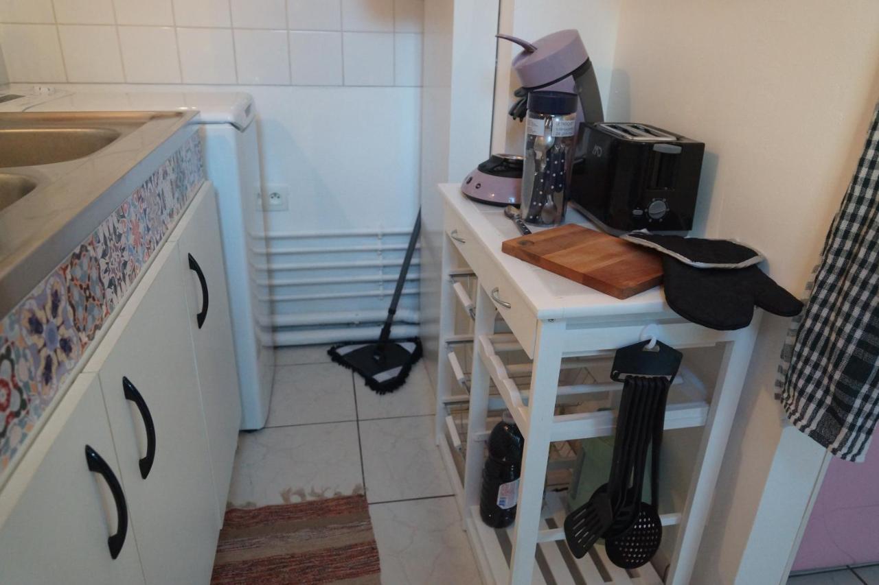 Le Pompidou T2 pour 2 à 4 pers avec parking privé&balcon Place Ney Angers Extérieur photo