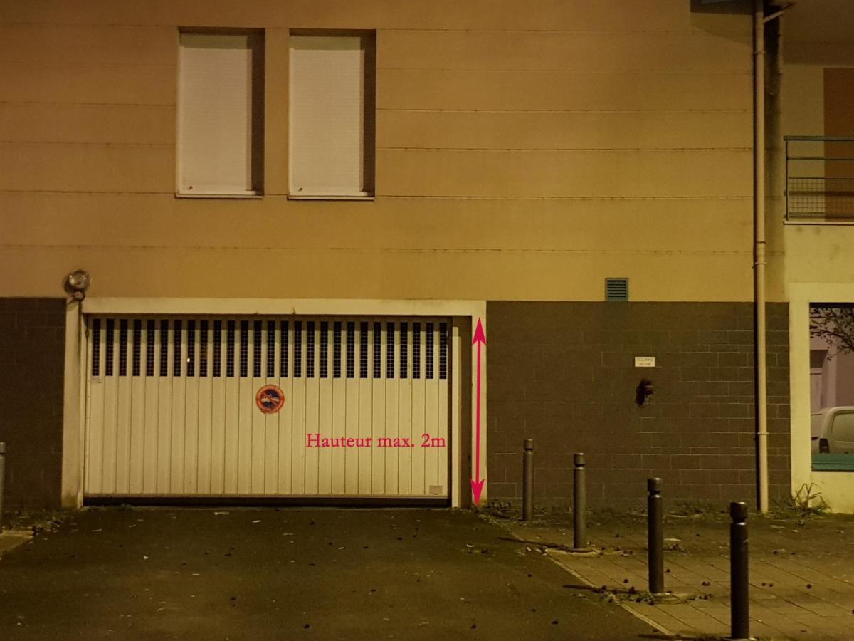 Le Pompidou T2 pour 2 à 4 pers avec parking privé&balcon Place Ney Angers Extérieur photo